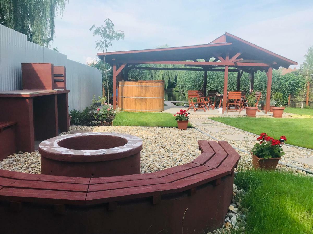 Vadszolo Apartmanhaz Дьомаэндрёд Экстерьер фото
